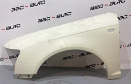 Крыло левое для Audi A6 2001 года на фотографиях