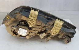 Фара правая для Infiniti QX 2012 года на фотографиях