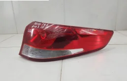 Фонарь внешний правый для Kia Cerato 2020 года на фотографиях