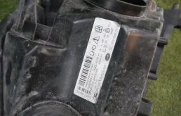 Фара левая для Ford Kuga 2008 года на фотографиях