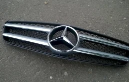 решетка радиатора для Mercedes-Benz C class C204 2008-2015