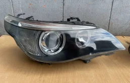 Фара правая для BMW 5er 2004 года на фотографиях