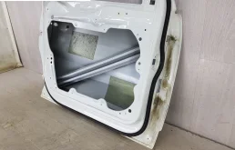 Дверь передняя левая для Volkswagen Tiguan 2010 года на фотографиях