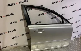Дверь передняя правая для Volvo S40 1996 года на фотографиях