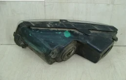 Противотуманка (ПТФ) передняя правая для Volkswagen Polo 2012 года на фотографиях