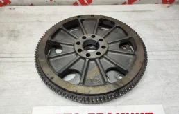 Редуктор заднего моста для Mitsubishi Pajero 1997 года на фотографиях