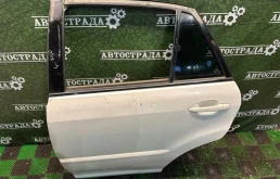 Дверь задняя левая для Lexus RX 2004 года на фотографиях