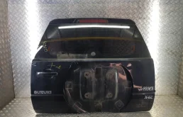 Крышка багажника для Suzuki Grand Vitara 2015 года на фотографиях