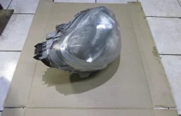 Фары для Mercedes-Benz S class 2002 года на фотографиях