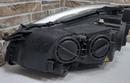 Фара правая для Mercedes-Benz S class 2009 года на фотографиях