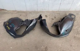 Крылья для BMW 5er 2004 года на фотографиях