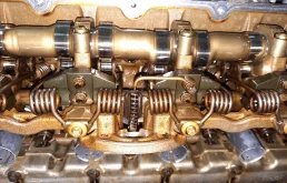 Двигатель без навесного для BMW 5er 2006 года на фотографиях