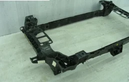 Панель радиатора (телевизор) для Audi Q8 на фотографиях