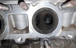 ГБЦ для Audi A4 2002 года на фотографиях