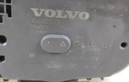 Дроссельная заслонка для Volvo XC90 2013 года на фотографиях