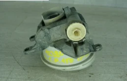 Противотуманка (ПТФ) передняя левая для Toyota Land Cruiser 2014 года на фотографиях