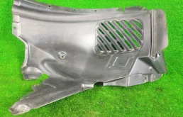 Подкрылок передний правый для BMW X3 2011 года на фотографиях