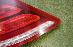 Фонарь левый для Mercedes-Benz S class 2013 года на фотографиях