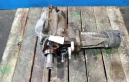 Раздатка для Toyota RAV4 2002 года на фотографиях