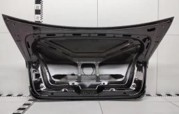 Крышка багажника для Volkswagen Jetta 2005 года на фотографиях