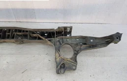 Панель радиатора (телевизор) для Porsche Cayenne 2017 года на фотографиях