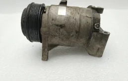 Компрессор кондиционера для Nissan Pathfinder 2014 года на фотографиях