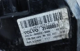 Фонарь внешний правый для Volvo XC90 2019 года на фотографиях