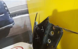 Крылья для Volkswagen Caddy 2003 года на фотографиях