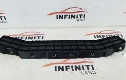 Усилитель переднего бампера для Infiniti QX 2022 года на фотографиях