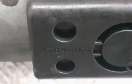 Подрамник двигателя для Mercedes-Benz C class 2014 года на фотографиях