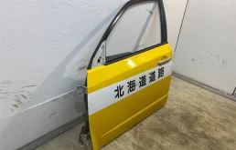 Дверь передняя левая для Subaru Forester 2012 года на фотографиях