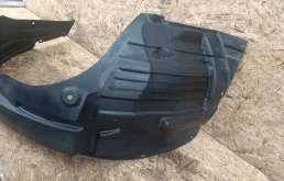 Подкрылок передний правый для Suzuki Grand Vitara 2011 года на фотографиях