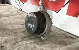 Опора двигателя передняя левая верхняя для BMW 5er на фотографиях