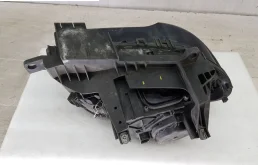 Фара ксенон левая для BMW X3 2008 года на фотографиях