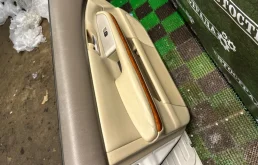 Дверь передняя левая для Lexus RX 2006 года на фотографиях