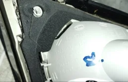 Фонарь внутренний правый для Ford Kuga 2010 года на фотографиях