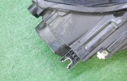 Фара левая для Audi A6 2020 года на фотографиях