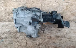 Раздатка для Mitsubishi Pajero 2012 года на фотографиях