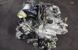 Двигатель без навесного для Toyota Camry 2015 года на фотографиях