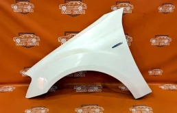 Крыло переднее левое для Mercedes-Benz M class W164 2005-2011