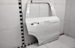 Дверь задняя правая для Volvo XC90 2017 года на фотографиях