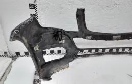 Усилитель переднего бампера для Mercedes-Benz GLK class 2016 года на фотографиях