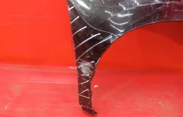 Крыло правое для Lexus RX 2004 года на фотографиях