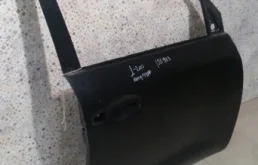 Дверь передняя правая для Toyota Land Cruiser 2014 года на фотографиях