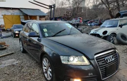 Дверь передняя правая для Audi A6 2002 года на фотографиях
