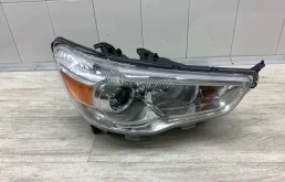 Фара правая для Mitsubishi ASX I 2010-2012