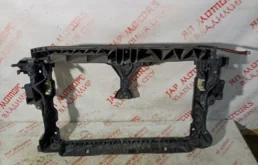 Кассета радиаторов для Volkswagen Tiguan 2012 года на фотографиях