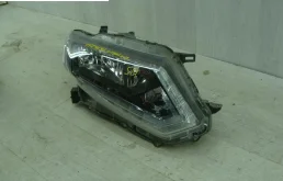 Фонарь правый для Nissan X-Trail 2021 года на фотографиях