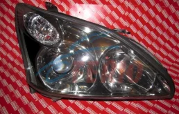 Фара правая для Lexus RX 2008 года на фотографиях