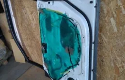 Дверь передняя правая для Lexus RX 1998 года на фотографиях